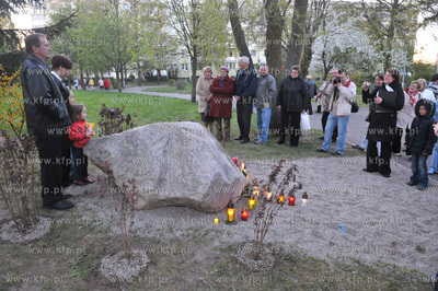 Uroczystosc poswiecenia kamienia Jana Pawla II na terenie...