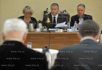 Sesja Rady Miejskiej w Zukowie. Oo lewej zastepca Przewodniczacego...