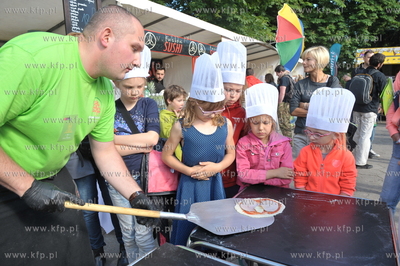 Viva Oliva swieto gdanskiej dzielnicy Oliwa. Nauka...