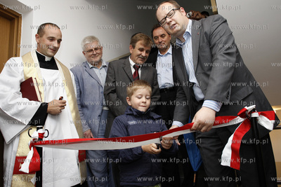 Uroczystosc oficjalnego przekazania 98 nowych mieszkan...