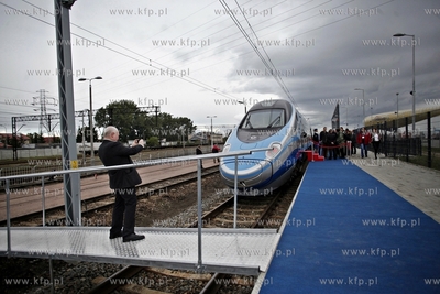 Miedzynarodowe Targi Gdanskie. Wloski pociag Pendolino...