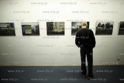 Gdansk Brzezno. Projektornia GAK. Wystawa zdjec Michala...