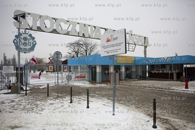 Historyczna brama Stoczni Gdańskiej.
16.02.2017
fot....