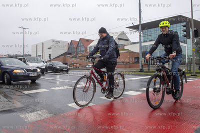 Gdańsk. Otwarcie nowego przejścia naziemnego na wysokości...