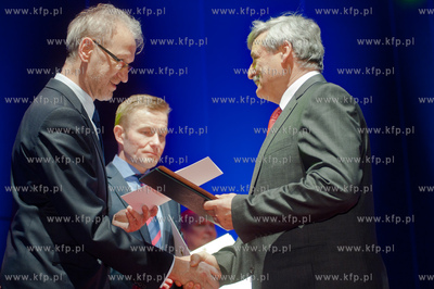 Gdansk. Centrum konferencyjno-wystawiennicze Amber...