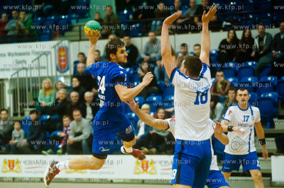 Hala AWFiS Gdansk. Mecz pilki recznej I ligi. Wybrzeze...