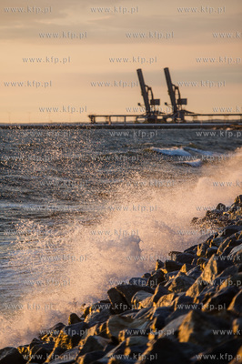 Gdansk. Westerplatte. Wschod slonca. 
01.09.2014
fot....