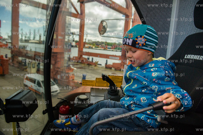 Dzien otwarty Baltyckiego Terminala Kontenerowego w...