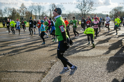 49 Baza Lotnicza w Pruszczu Gdańskim. Bieg Niepodległości.
12.11.2016
fot....