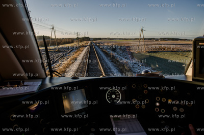 Pierwsze w historii bezpośrednie połączenie kolejowe...