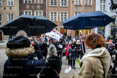 Gdańsk. Droga (kobiet) Przez Męki - Marsz przeciw...