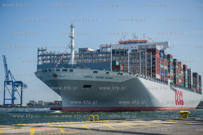 Do DCT Gdańsk zawinął największy kontenerowiec...