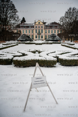 Gdańsk. Niedzielny, mroźny i śnieżny spacer po...