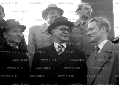 Przewodniczący Rady Państwa Aleksander Zawadzki podczas...