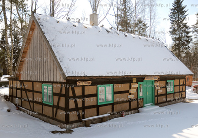 Zima w Centrum Edukacji Promocji Regionu w Szymbarku...