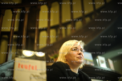 Spotkanie z Izabela Zukowska autorka ksiazki pt. Teufel...