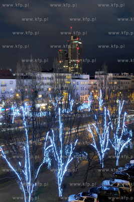 Iluminacje swietlne na Skwerze Kosciuszki w Gdyni....