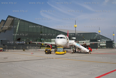 Wszystko wskazuje na to, ze pierwsza linia ktora odleci...