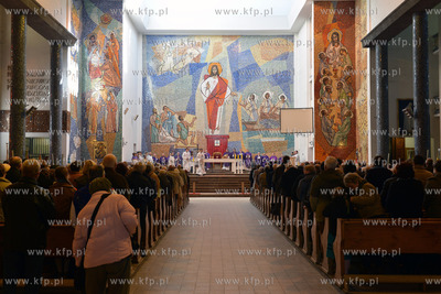 Gdynia. Msza swieta i uroczystosc podpisania aktu erekcyjnego...