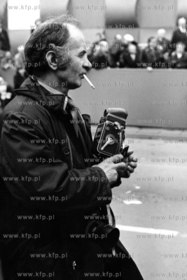 Zbigniew Kosycarz, fotoreporter Glosu Wybrzeza.  01.05.1977...