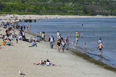 Sopot. Molo, plaza i Plac Przyjaciol Sopotu. Rekordowa...