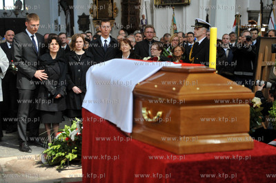 Pomorze zegna Macieja Plazynskiego, ktory zginal tragicznie...