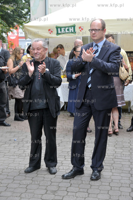 Festyn "Zeszyt dla ucznia" na terenie Gdanskiego Domu...