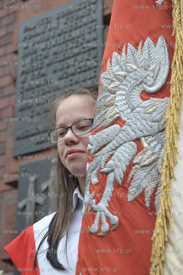 Gdańsk, ul. Kładki. Uroczystość przy tablicy upamiętniającej...
