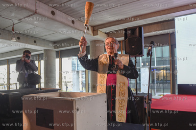 Poświęcenie i wmurowanie kamienia węgielnego pod...