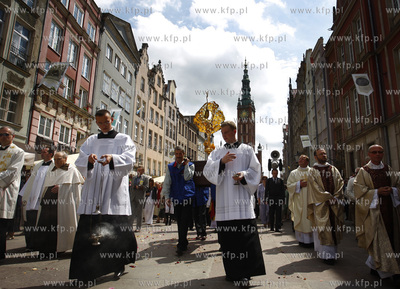 Gdansk. Sw. Bozego Ciala. Nz procesja ulicami starowki.
11.06.2009
fot....