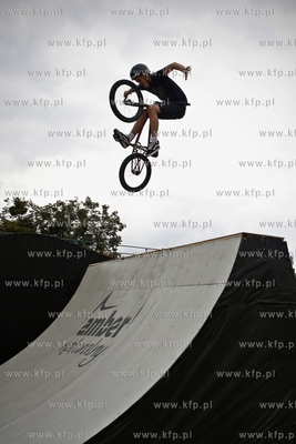 Plac Zebrań Ludowych w Gdańsku. Cropp Baltic Games...