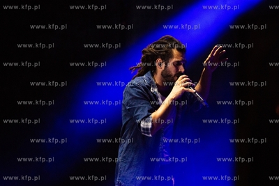 Gdańsk, Targ Węglowy.  Koncert Mesajah i pokaz laserowy...