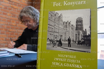 Filharmonia Bałtycka. Gdańskie Targi Książki. Maciej...