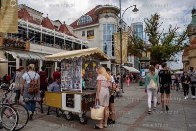 Sopot, Plac Zdrojowy. Mobilna poczta. 16.08.2019 /...