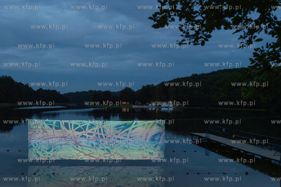 Przywidz, kąpielisko Gminne nad Jeziorem Przywidzkim....