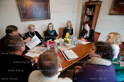 Gdansk. Protest zwiazkow zawodowych Szpitala Specjalistycznego...
