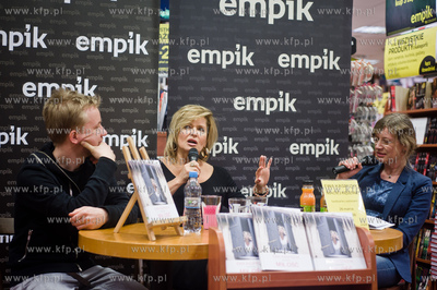 Gdansk. Salon Empik w C.H. Galeria Baltycka. Spotkanie...