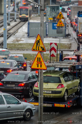 Gdansk. Zmiany w organizacji ruchu w ciagu al. Armii...