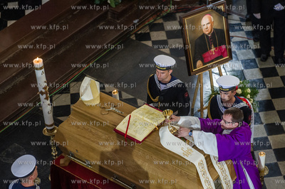 Pogrzeb Arcybiskupa Seniora, Metropolity Gdańskiego....