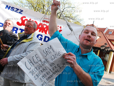 Wejherowo. Rynek Starego Miasta. Akcja protestacyjna...