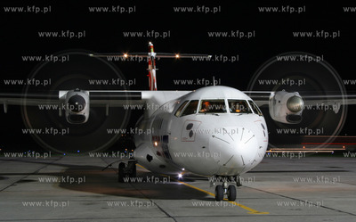 Gdansk,Rebiechowo. Nz. ATR 72-202  linii Eurolot

REG.SP-LFG

10.05.2006

fot....