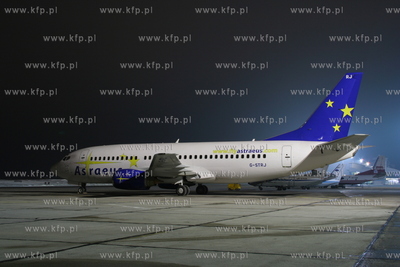 Gdansk , Rebiechowo Nz.Boeing 737-33A Astraeus
02.02.2006
Sebastian...