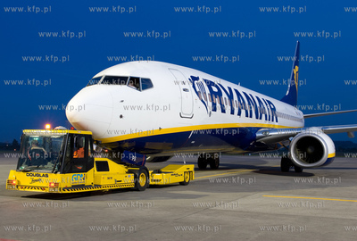 Gdansk, Rebiechowo Nz. Boeing 737-8AS Linii Ryanair...