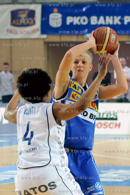 Hala Sportowo - Widowiskowa w Gdyni. Polfinal Mistrzostw...