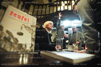 Spotkanie z Izabela Zukowska autorka ksiazki pt. Teufel...