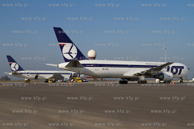 Port Lotniczy Gdansk im. Lecha Walesy. Po awaryjnym...