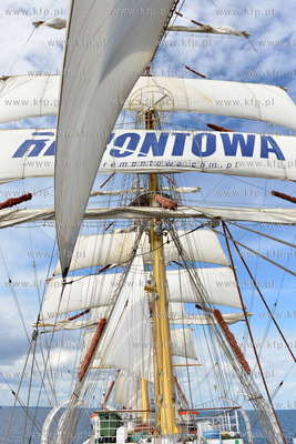 Dzien na Darze Mlodziezy ze studentami Akademii Morskiej...