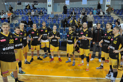 Hala 100 lecia Sopotu. Sopot. Mecz o wejscie do fazy...