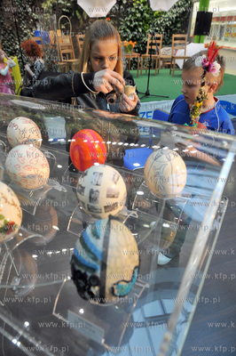 Akcja Dobroczynna Wielkanoc z Pompa w Galerii Handlowej...