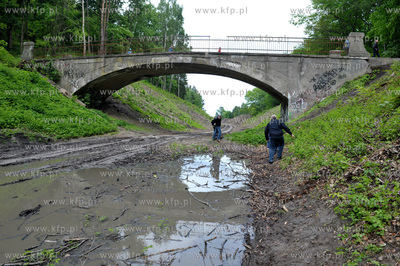 Dawny wiadukt trasy kolejowej Gdansk - Kokoszki nazywany...